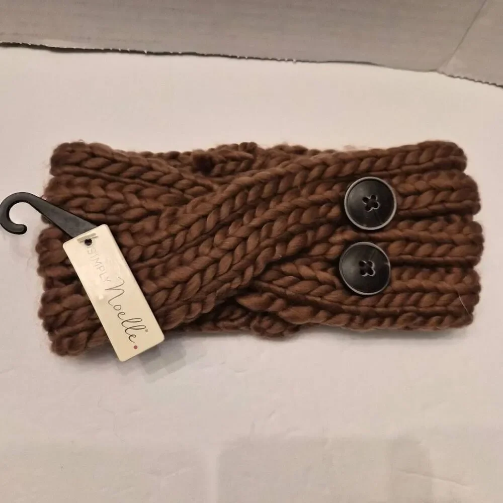 NWT Simply Noelle Carmel Brown Winter Accessory Set w/ Beanie, Headband & Wrist